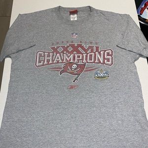 Reebok Tampa Bay buccaneers super bowl champs tee